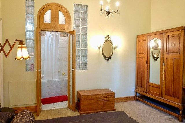 4 Bedroom Property for Sale in Green Point Western Cape